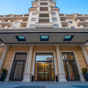 Mozart 4* Shkodra